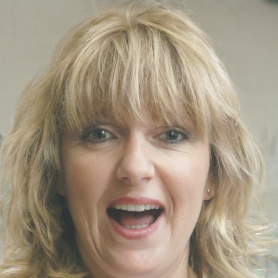 Portrait de Célestine Moreau, formatrice experte en budgétisation personnelle